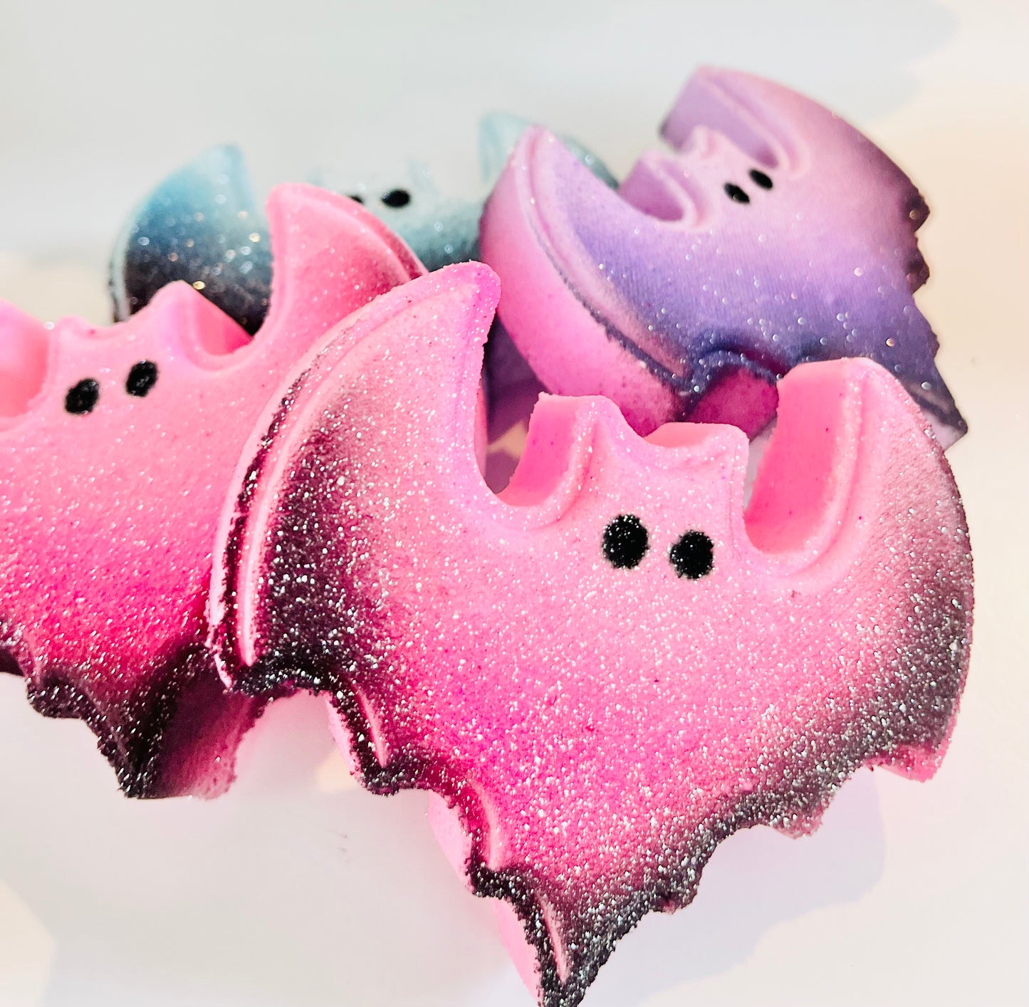 Vampy Glam bomb, Bat Bath Bomb store 1