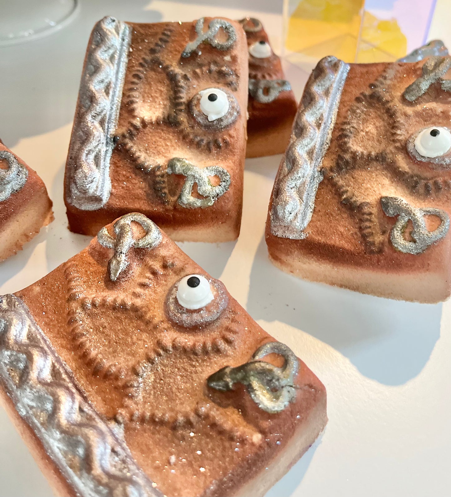 BooOK Bath Bomb, Hocus Pocus Inspired bath Bomb store 1