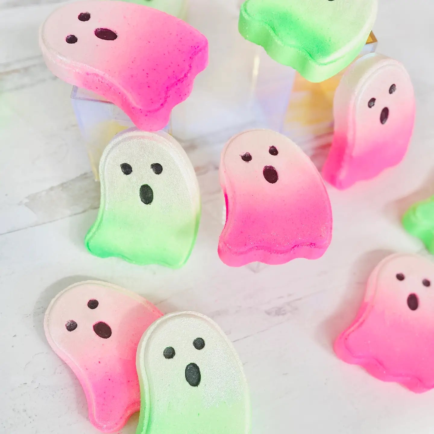 Spooky Ghost Halloween Bath Bomb store 1