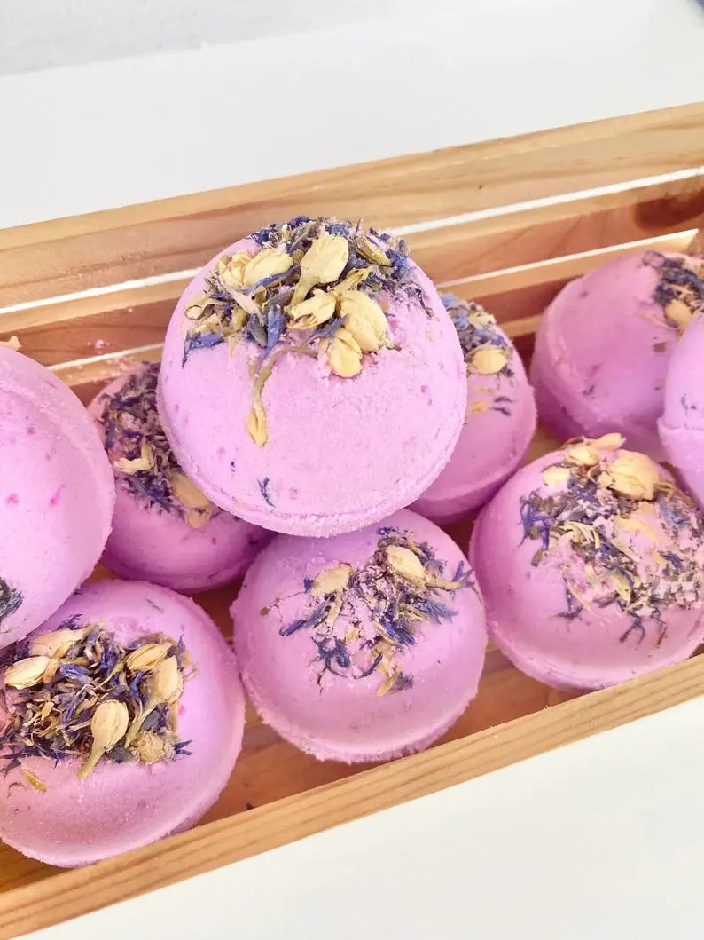 Dream Weaver Bath Bomb, Lavender Bath Bomb store 1