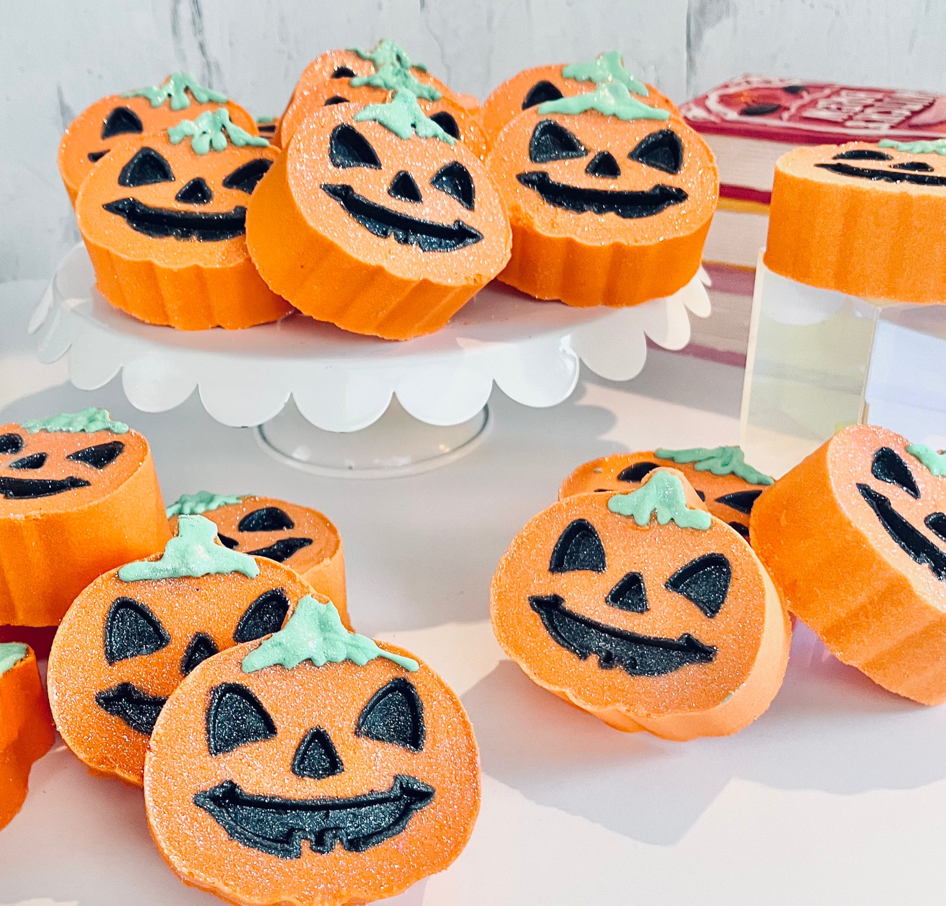 Pumpkin Head, Jack-o-Lantern Bath Bomb store 1