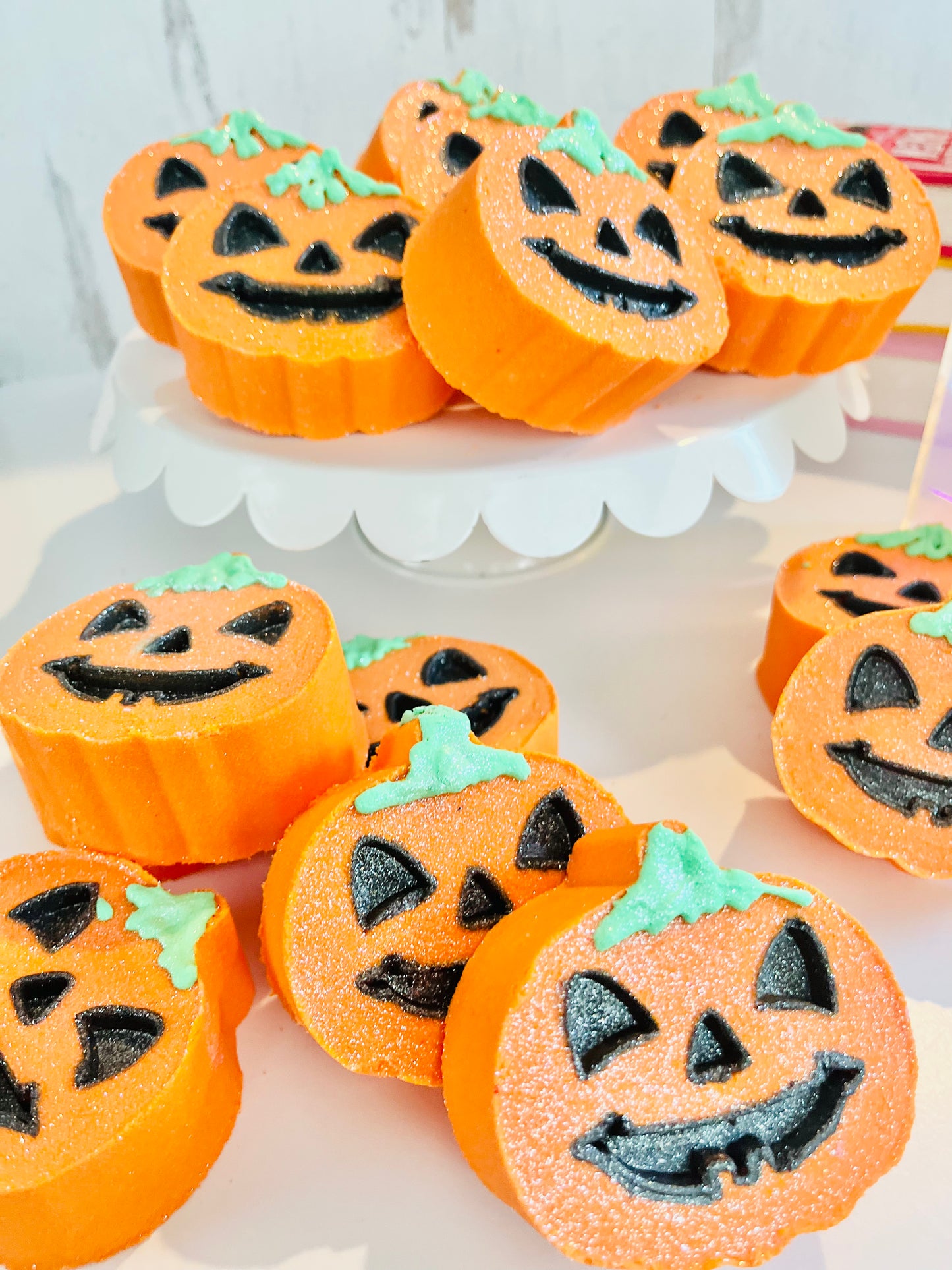Pumpkin Head, Jack-o-Lantern Bath Bomb store 1
