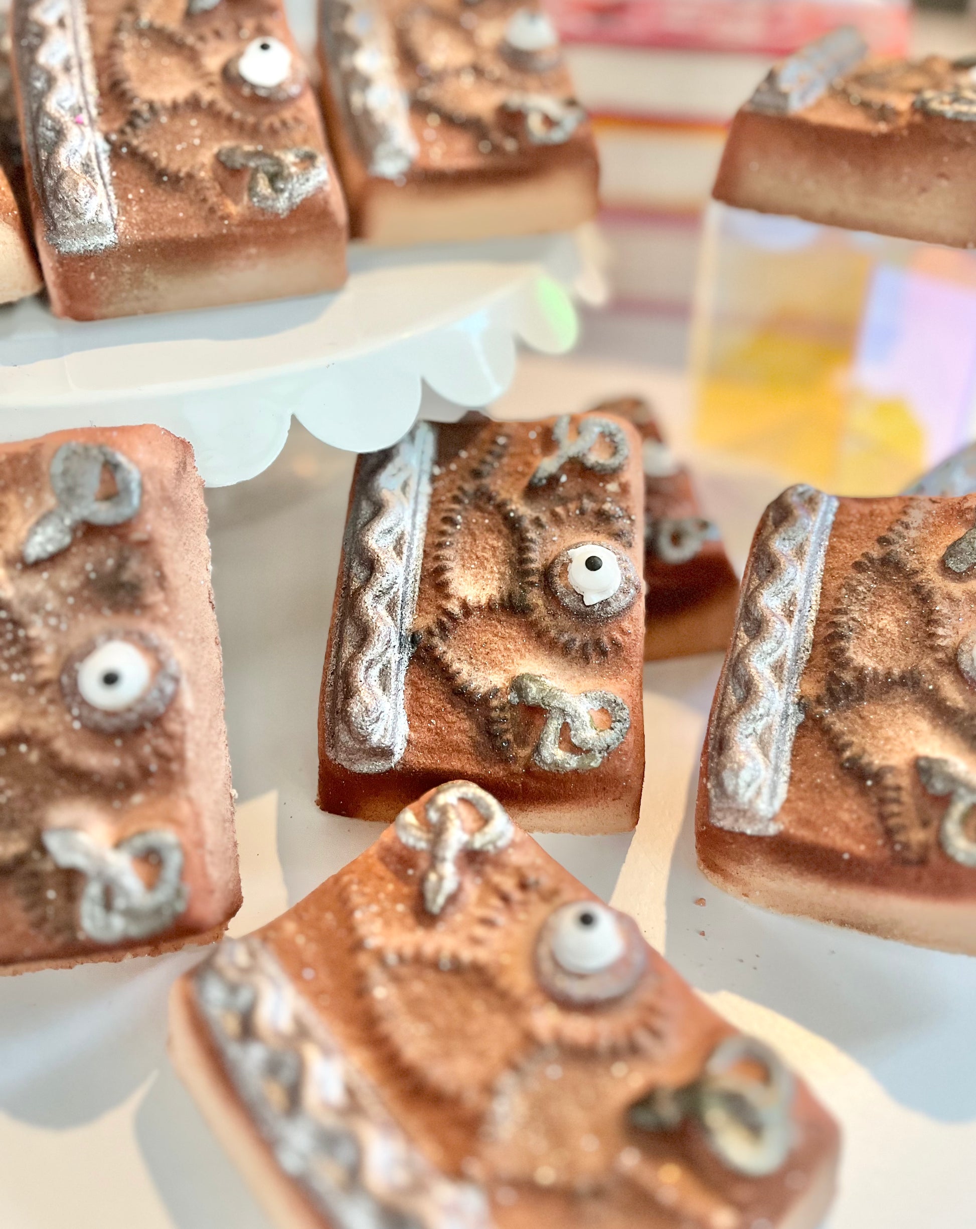 BooOK Bath Bomb, Hocus Pocus Inspired bath Bomb store 1
