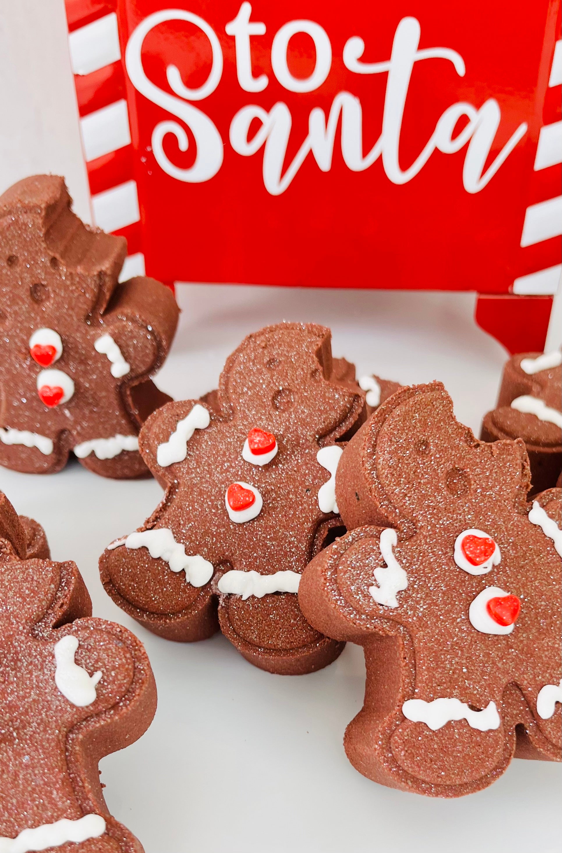 Oh Snap Bath Bomb, Gingerbread Bath Bomb store 1